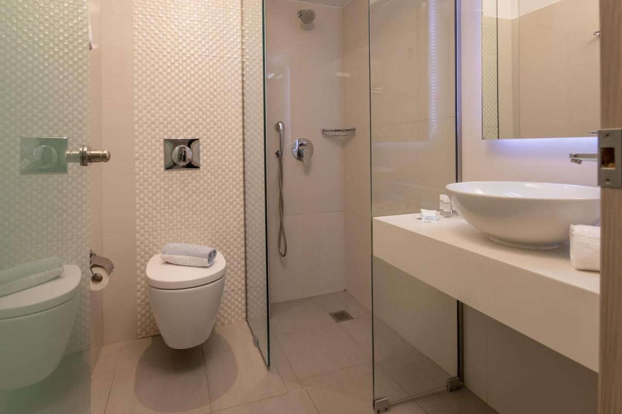 Mythos Suites Hotel Tigkaki  Bagian luar foto