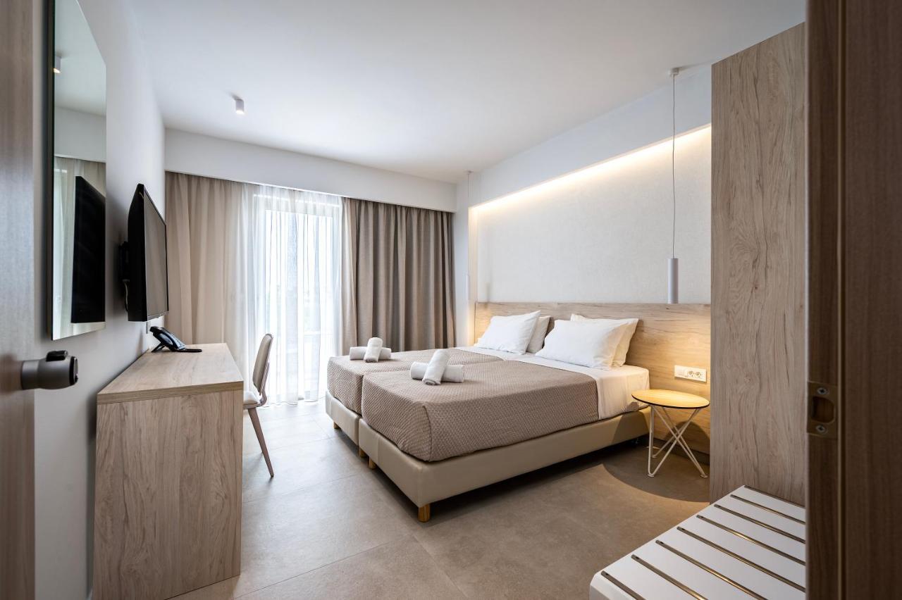 Mythos Suites Hotel Tigkaki  Bagian luar foto
