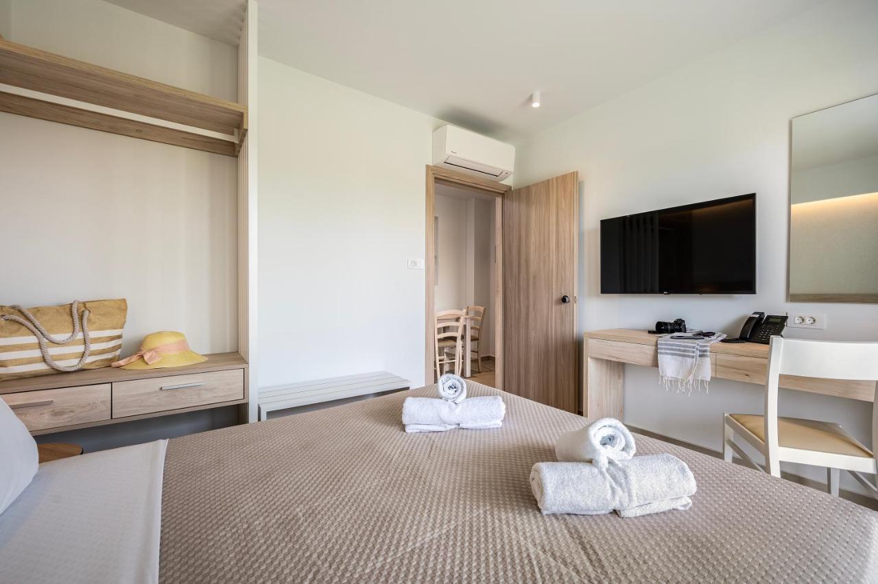Mythos Suites Hotel Tigkaki  Bagian luar foto