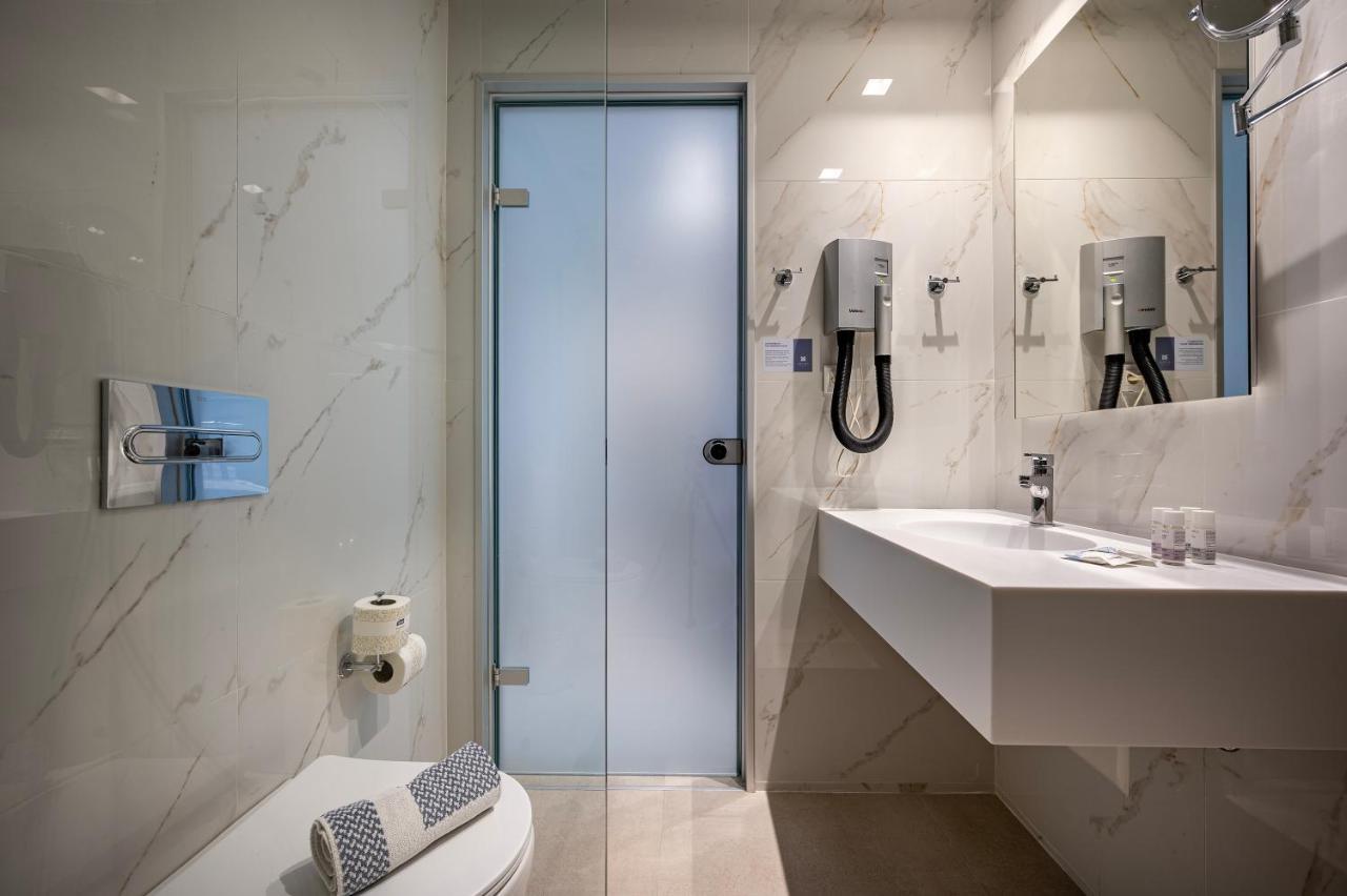 Mythos Suites Hotel Tigkaki  Bagian luar foto