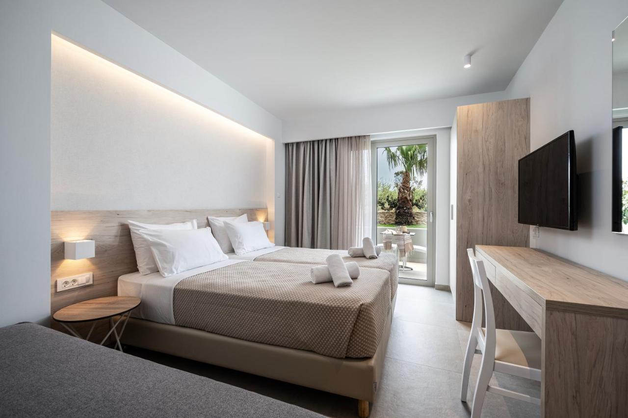 Mythos Suites Hotel Tigkaki  Bagian luar foto