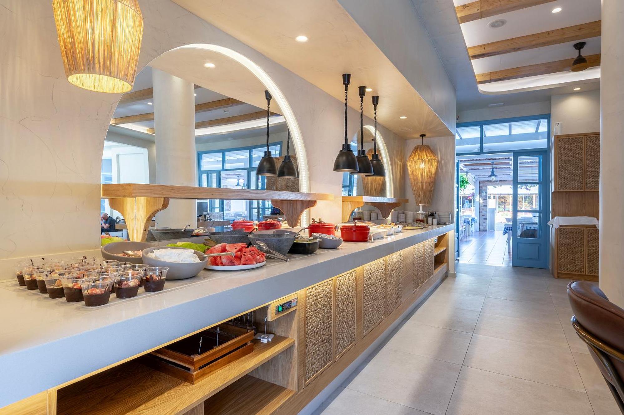 Mythos Suites Hotel Tigkaki  Bagian luar foto
